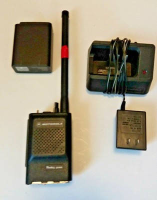 Motorola Radius P200 Low Band Two Way Portable Radio w Battery, Charger, Antenna. Buy it now for 49.99