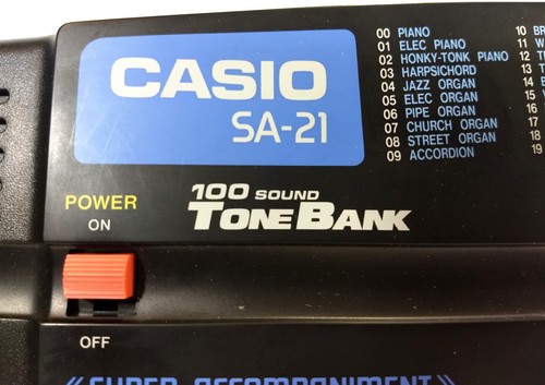 Casio SA-21 Electronic Keyboard Synthesizer 32 Keys 100 Sound Portable Piano PCM