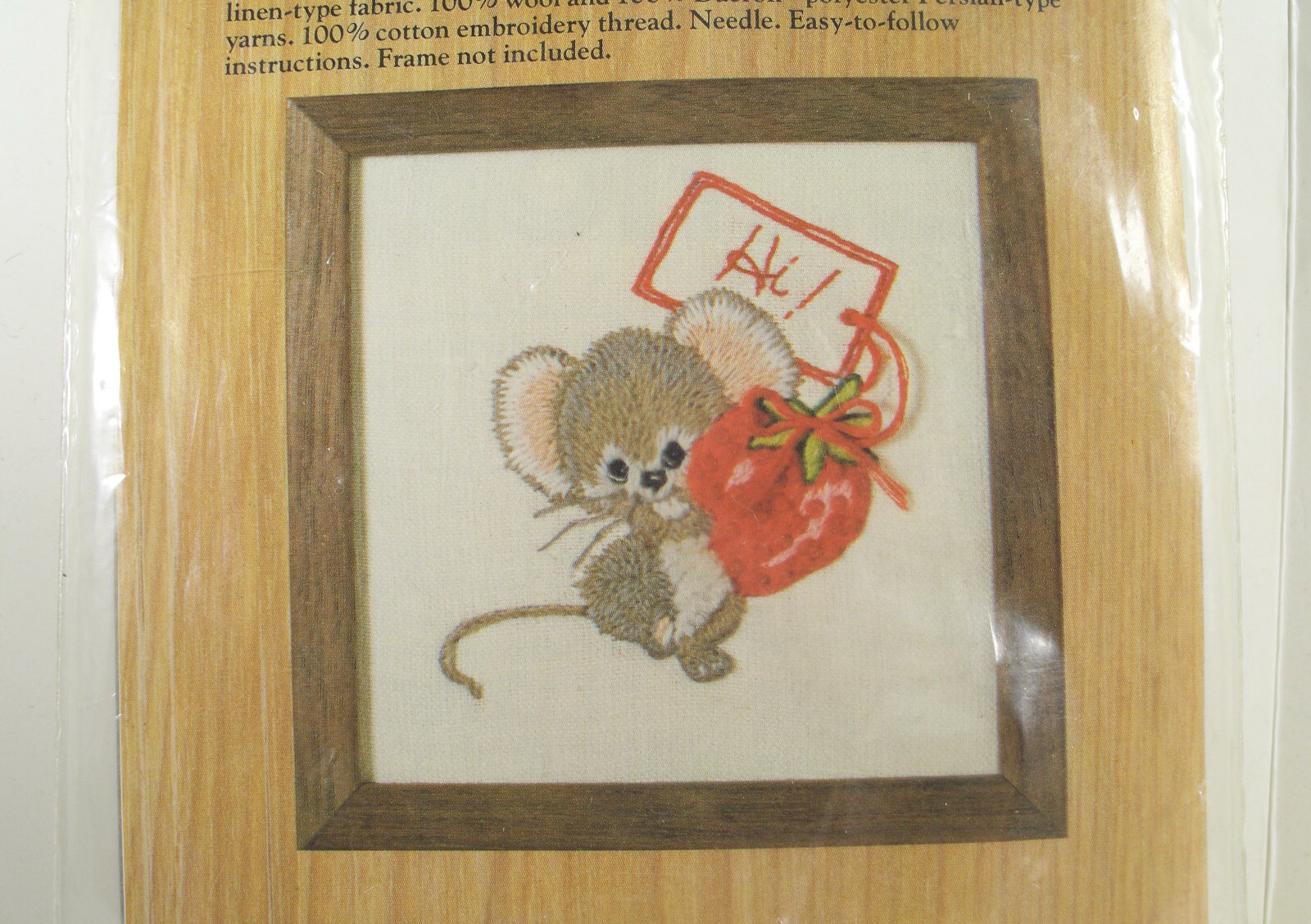 Caron Hallmark Design Collection Crewel Kit Mouse 6410 5