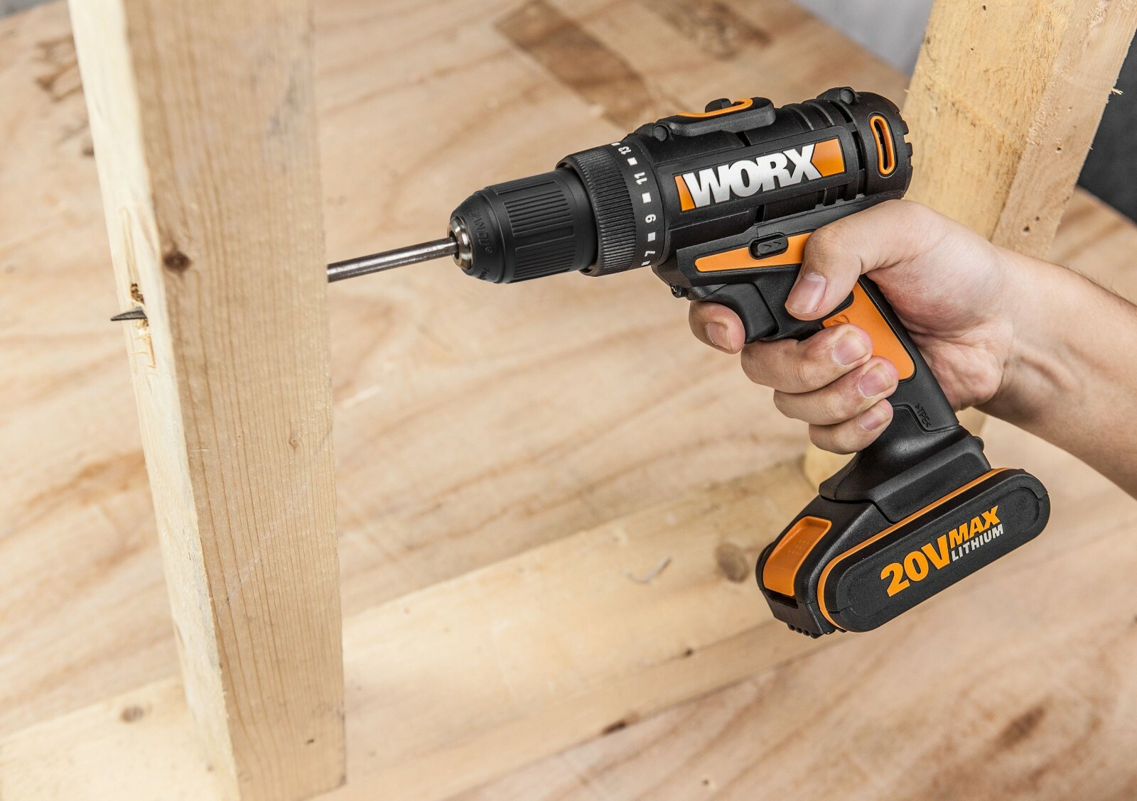 WORX 20V 10mm Drill Driver Kit , 35 pce accessories, 1 battery, charger