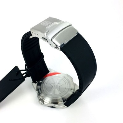 Pre-owned Luminox Men's  Pacific Diver Stainless Steel Dive Watch Xs.3121.1