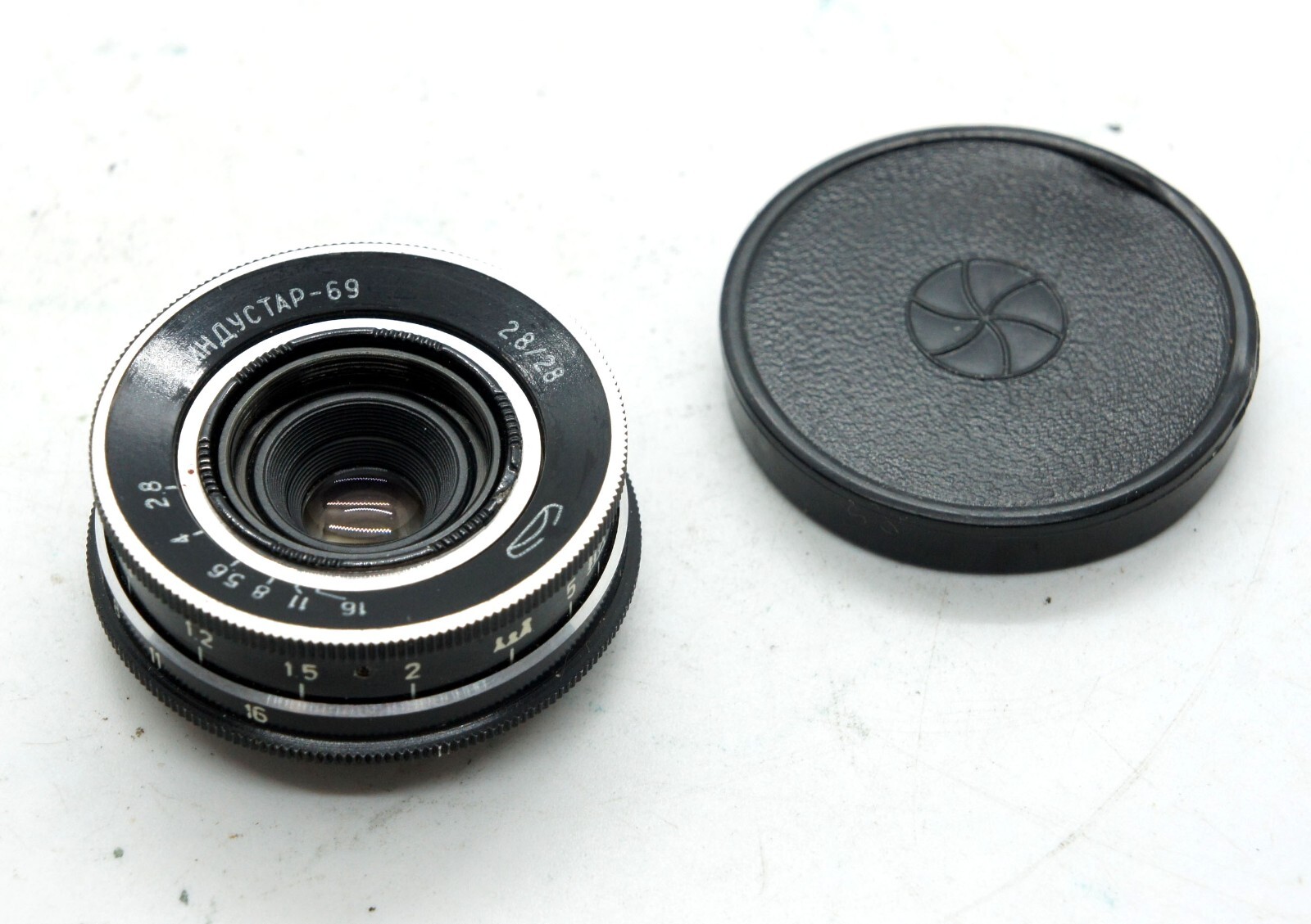 INDUSTAR 69 I-69 2.8/28 mm 28mm F2.8 Wide Angle M39 for