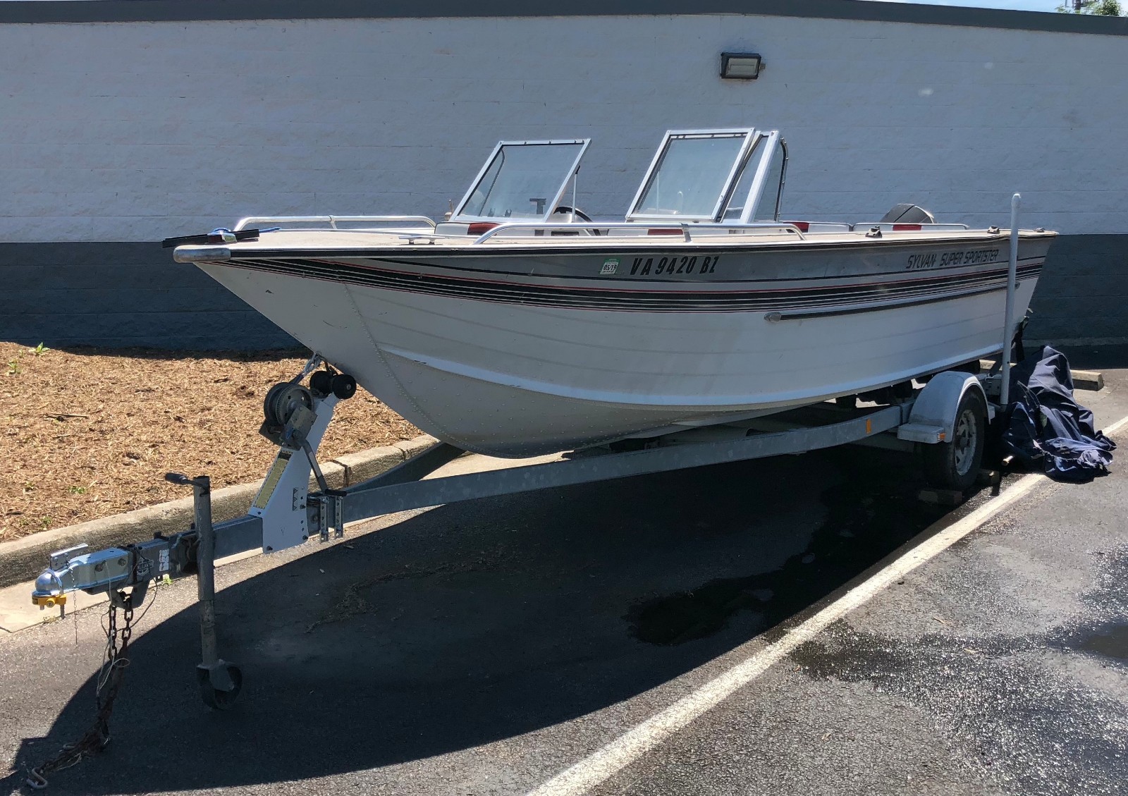 1989 Sylvan Super Sportster 20'7" Aluminum Bowrider & Trailer - Virginia