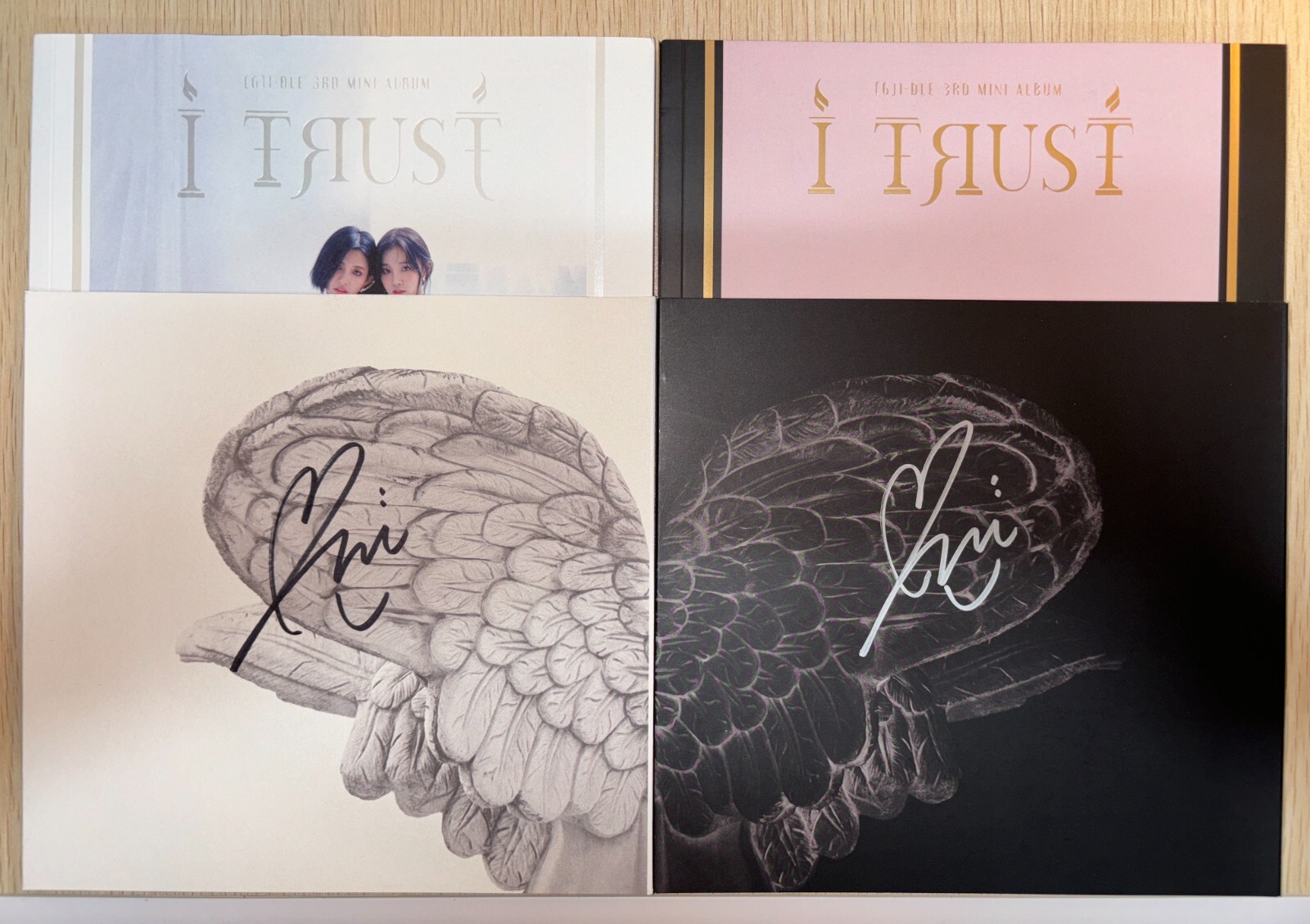 (G)I-DLE : I TRUST 非売品 サイン入りアルバム レア G)I-DLE : I TRUST 非売品 サイン入りアルバム レア I Trust