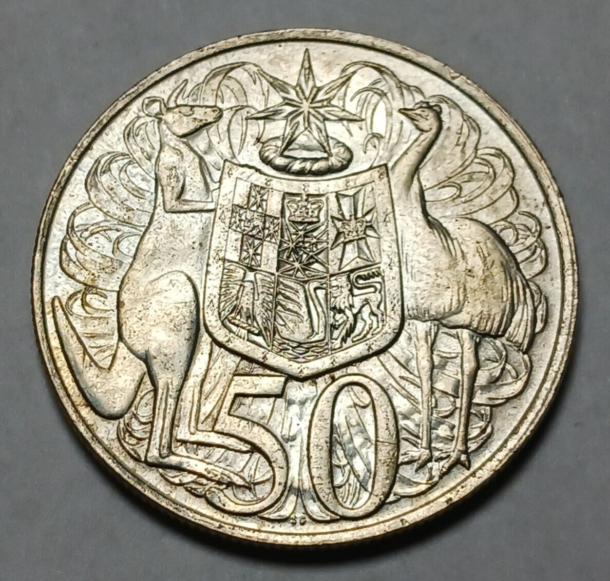 超安い品質 1966 Emu Kangaroo, Red - Coin Silver - Cents 50 Australia コレクション