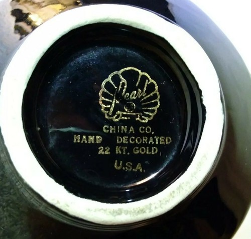 Pearl China Co. Black Sugar Bowl 22 kt. Gold Hand Decorated Made in USA