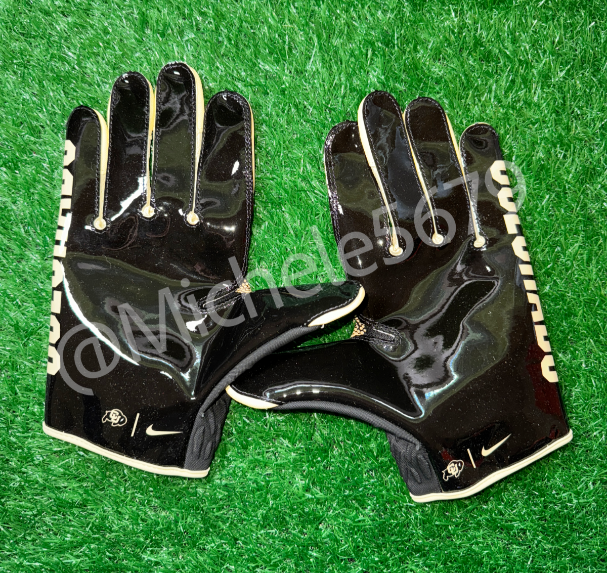 グローブ nike vapor carbon football gloves nfl $_12.JPG?set_id=880000500F