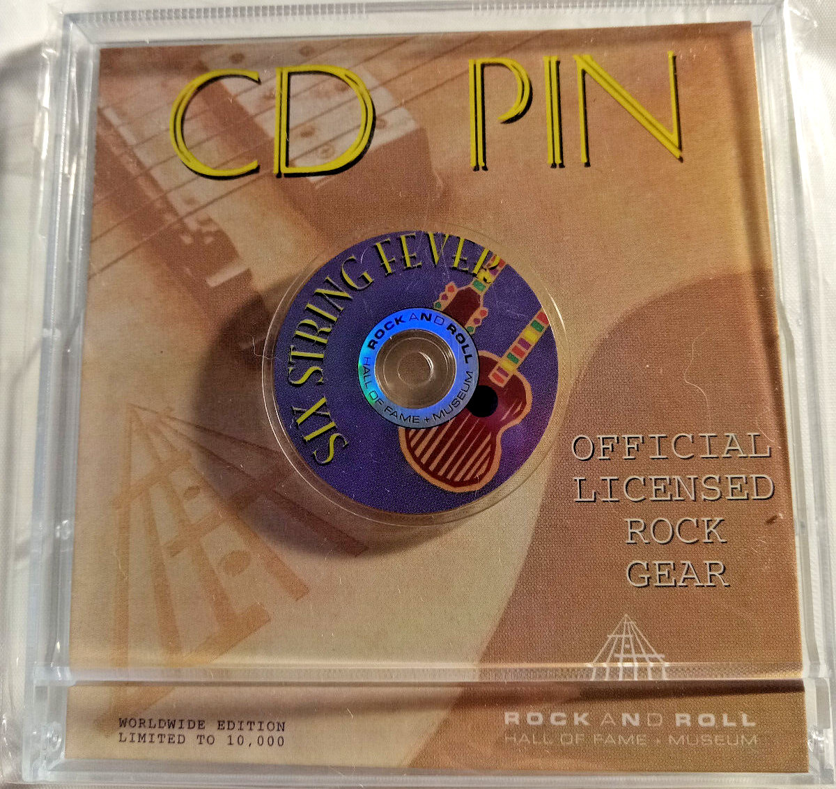 ミュージシャン RILY Heart Pins Gold PS Heart Pin” - Pin – Iconix California
