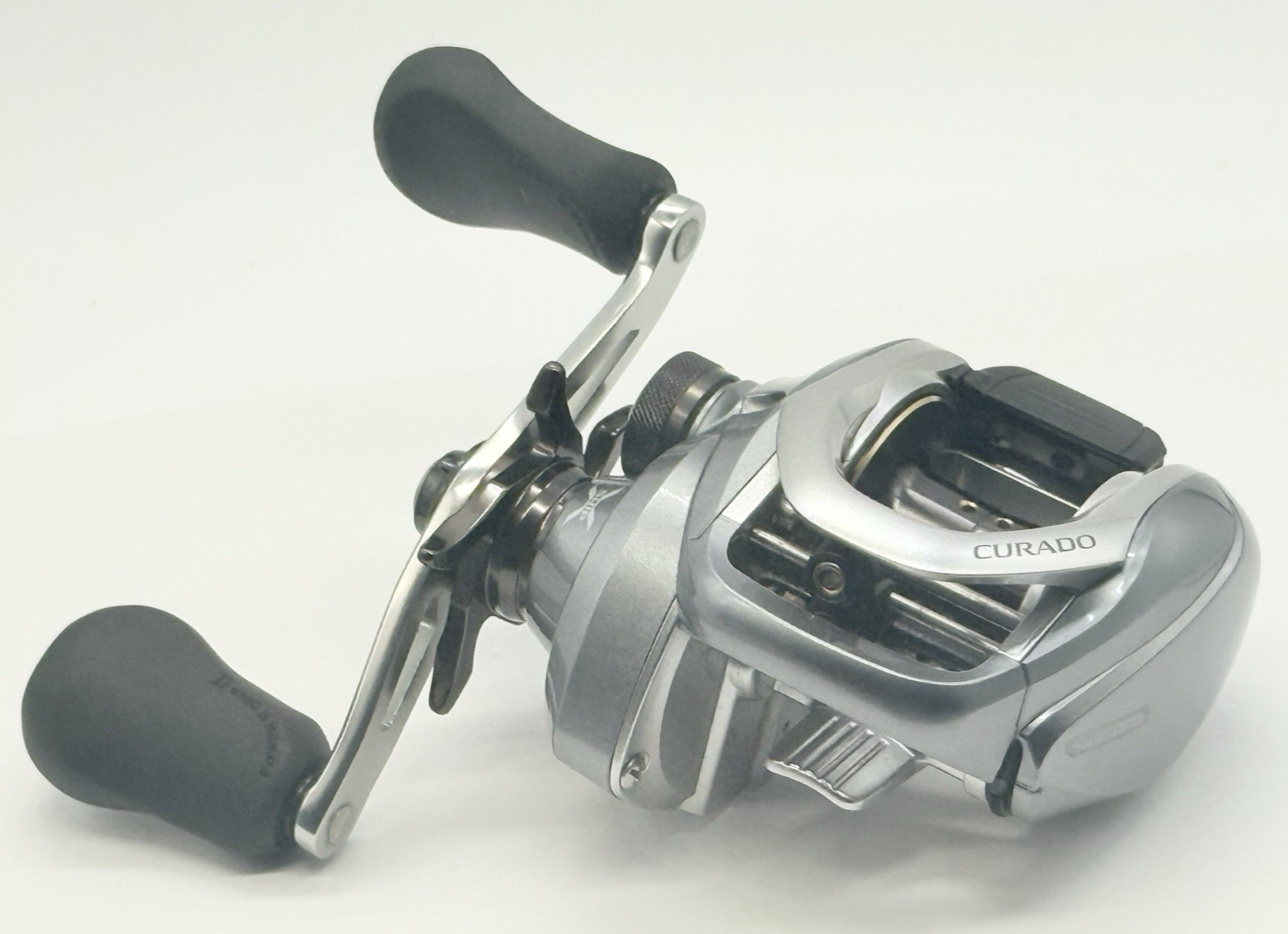 Near Mint Shimano 15 Curado 200PG 5.5:1 Right Hand