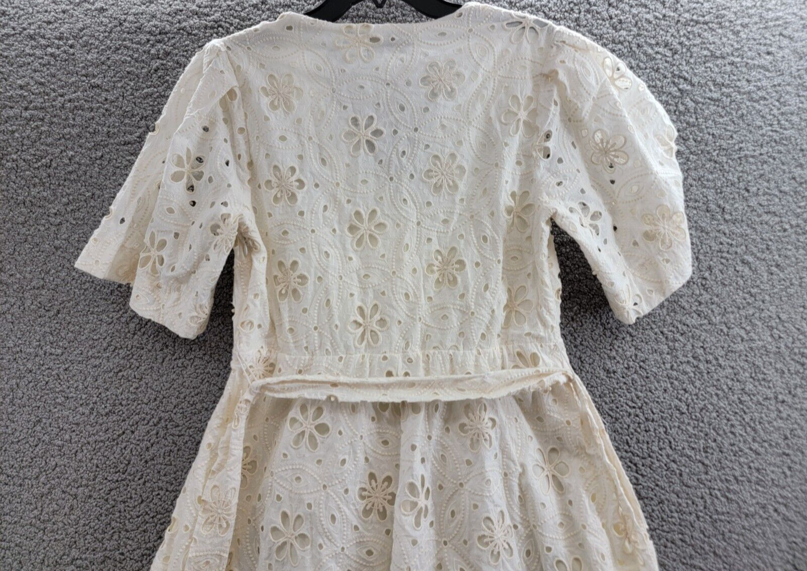 T Tahari Floral Embroidered Eyelet Fit & Flare Dress Women's 10 Vintage Floral - Picture 11 of 16