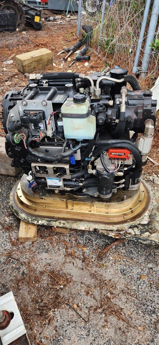Mercury Zeus Pod Propulsion Drive 5-P4DA74LH, 5405104