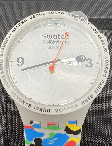 時計 Swatch x BAPE World Edition Introducing the Swatch x BAPE Big Bold | SJX Watches