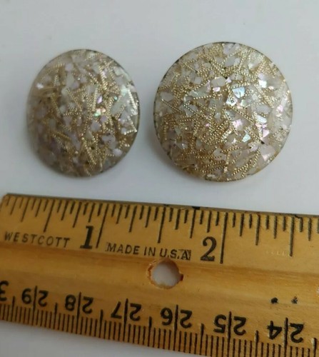Vintage CONFETTI Glitter LUCITE White & Silver New Years Button Clip Earrings