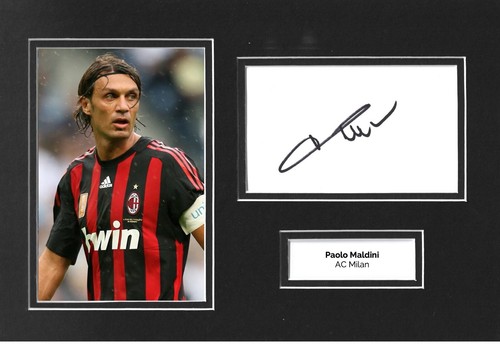 PAOLO MALDINI マルディーニ　直筆サイン入り写真 ICONS.com 世界限定12枚] パオロ・マルディーニ直筆サイン入りグラフィック