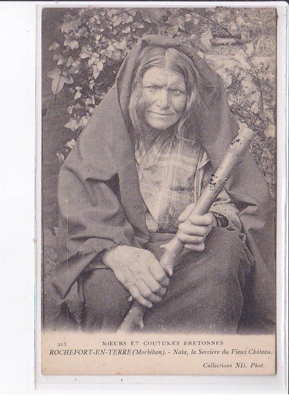 Rochefort-En-Terre: NaÃ¯A, La SorciÃ¨Re Du Vieux ChÃ¢Teau - TrÃ¨S Bon Ã©Tat