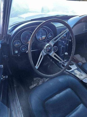 image 3 of interior