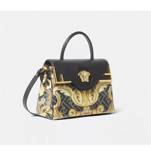 MIE FENDACE FENDI VERSACE ピアス ラージ 楽天市場】FENDI フェンディ ヴェルサーチ コラボ VERSACE ラ