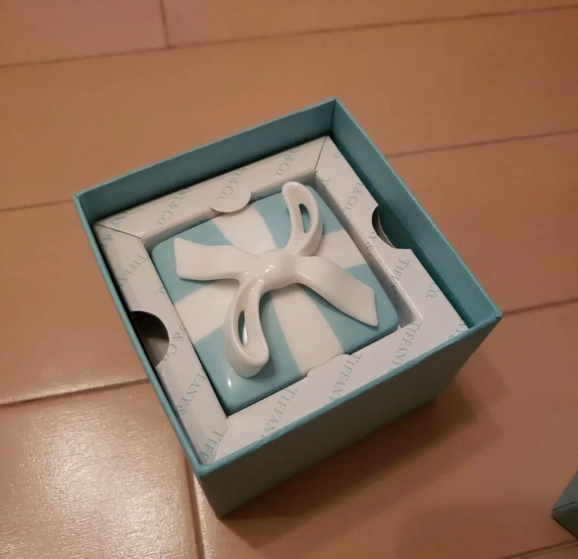 TIFFANY & CO Mini Blue Bow Trinket Gift Box Porcelain Ribbon 5 x 5 x 4 with box