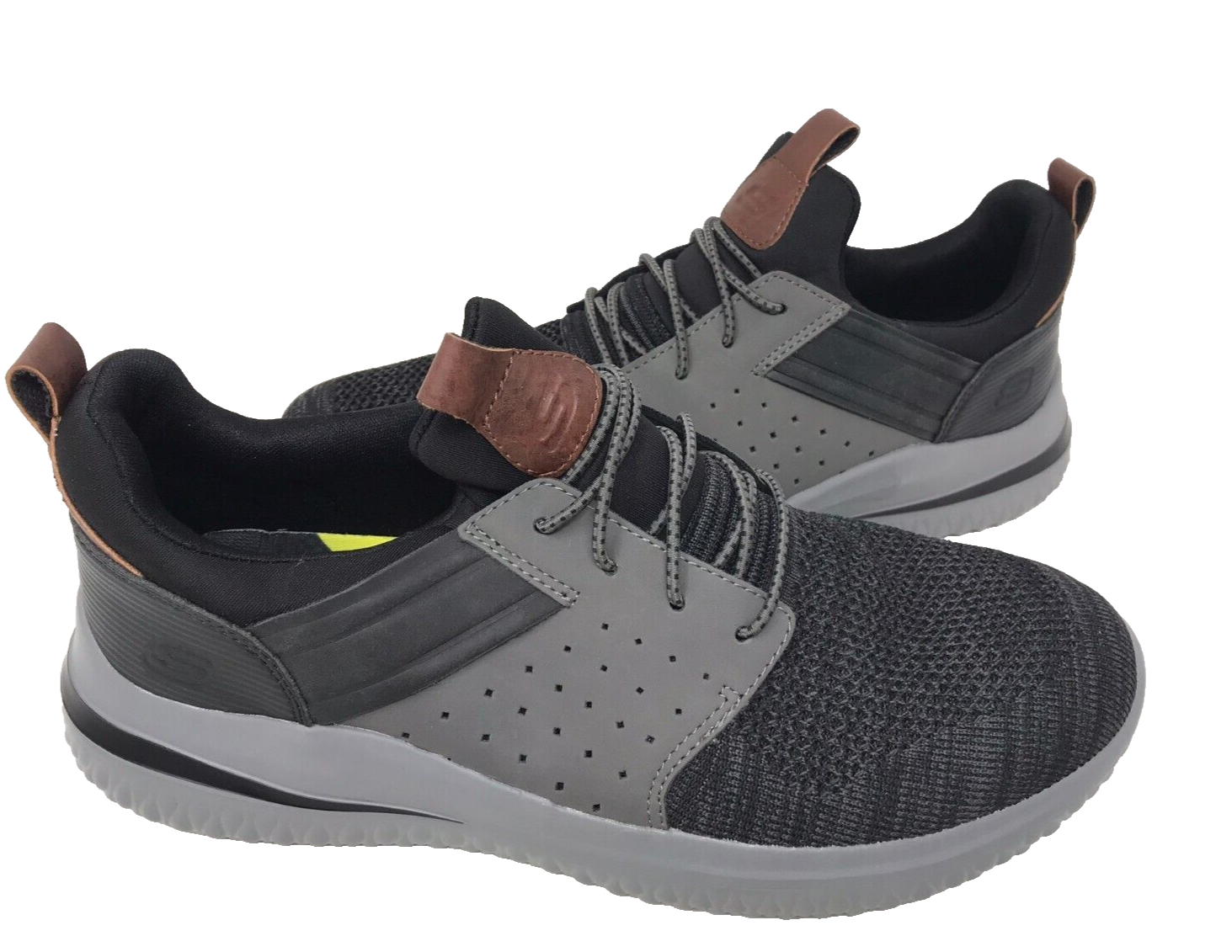 Skechers Men's Delson 3.0 CICADA Slip On Sneakers Gry