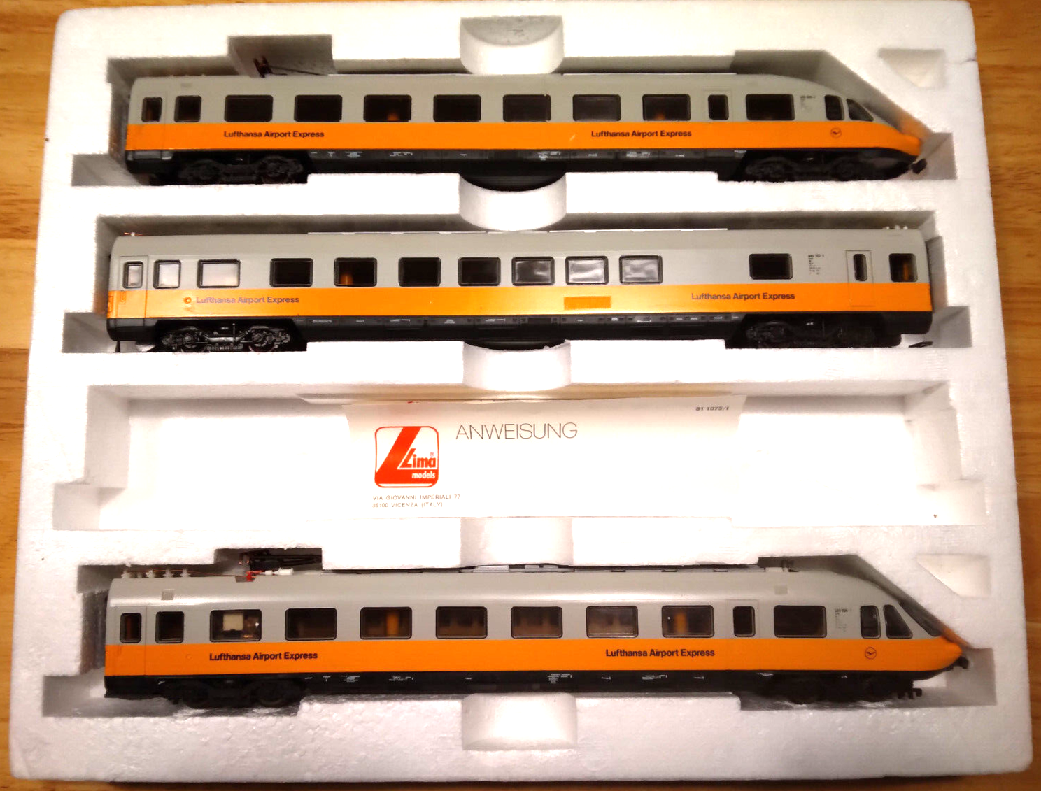 $_32.PNG?set_id=880000500F