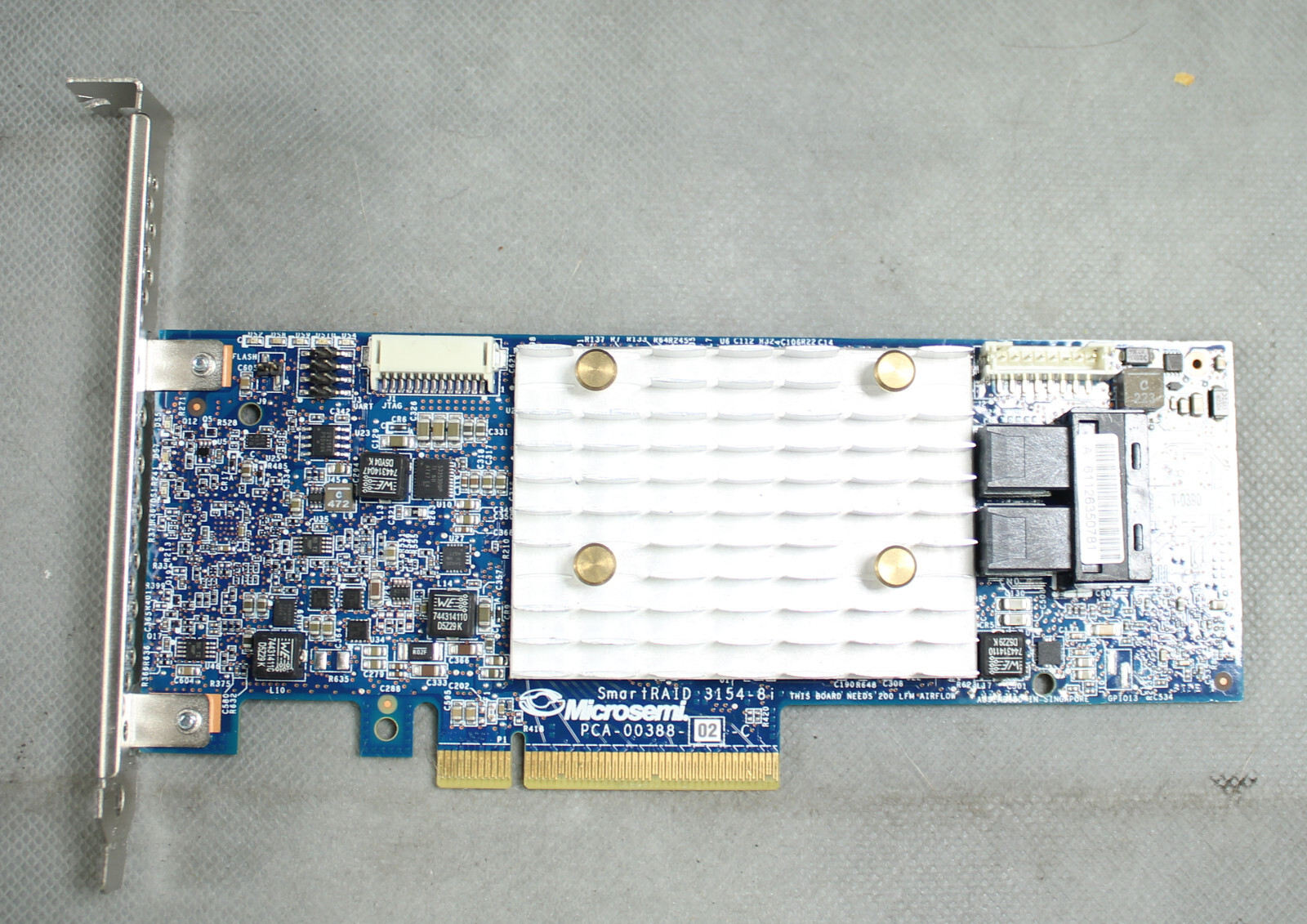☆新品未使用/匿名☆Adaptec SmartRAID 3154-8i シングル 31FE43uzZKL.jpg_BO30,255,255,