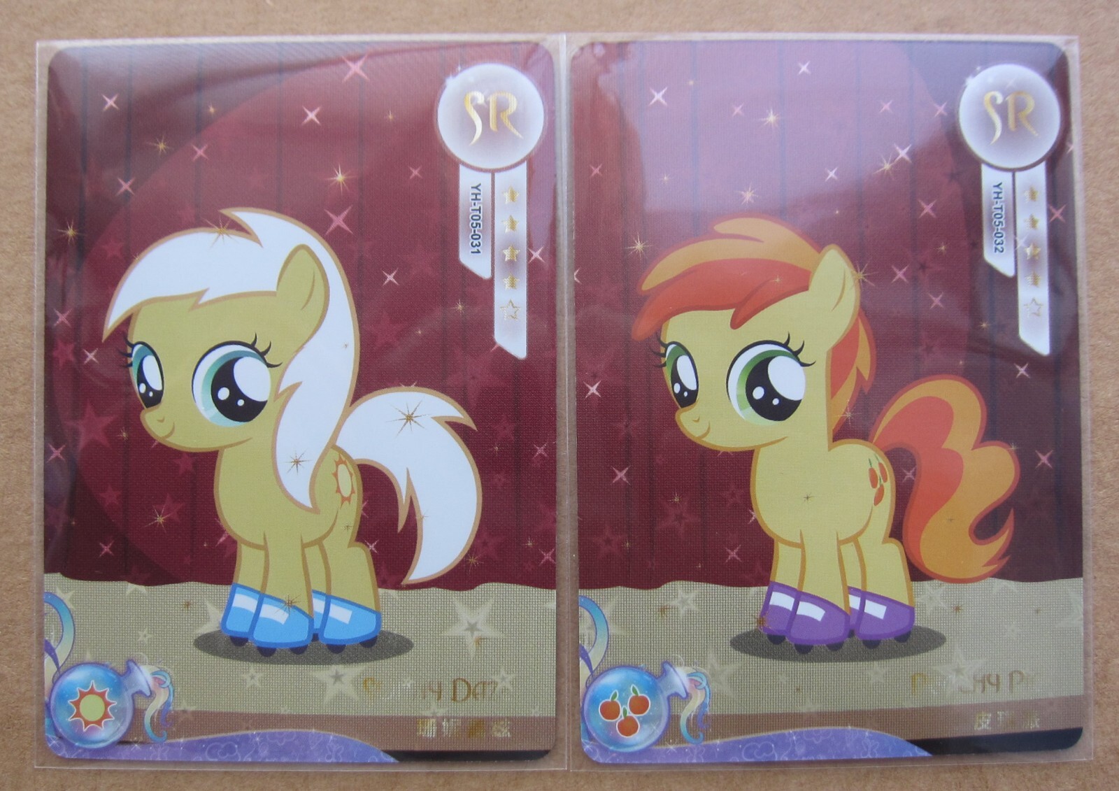 2 My Little Pony CCG card- Peachy Pie,Sunny Daze T05-031,032