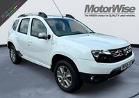2015 Dacia Duster 1.5 dCi 110 Laureate 5dr - SATNAV - BLUETOOTH HATCHBACK Diesel