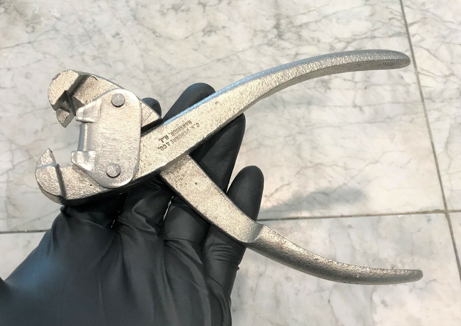 C. S. Osborne Leather 3 Prong Clip Pliers Fabric Upholstery Tool