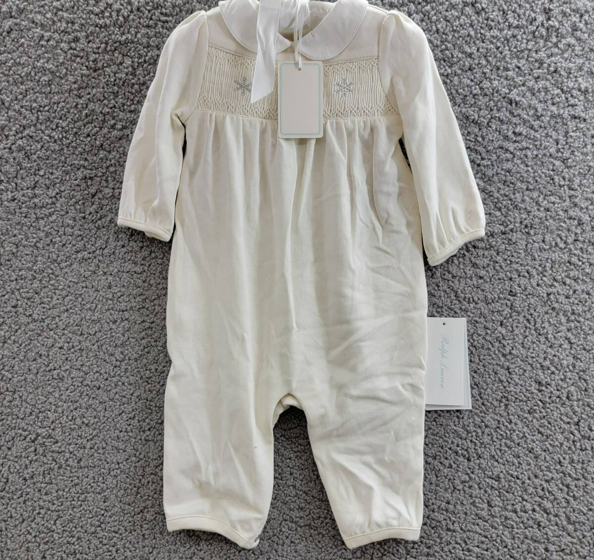 Ralph Lauren Snowflake Smocked Coveralls Baby Girl's 6M White Button Back L/S - Picture 2 of 19