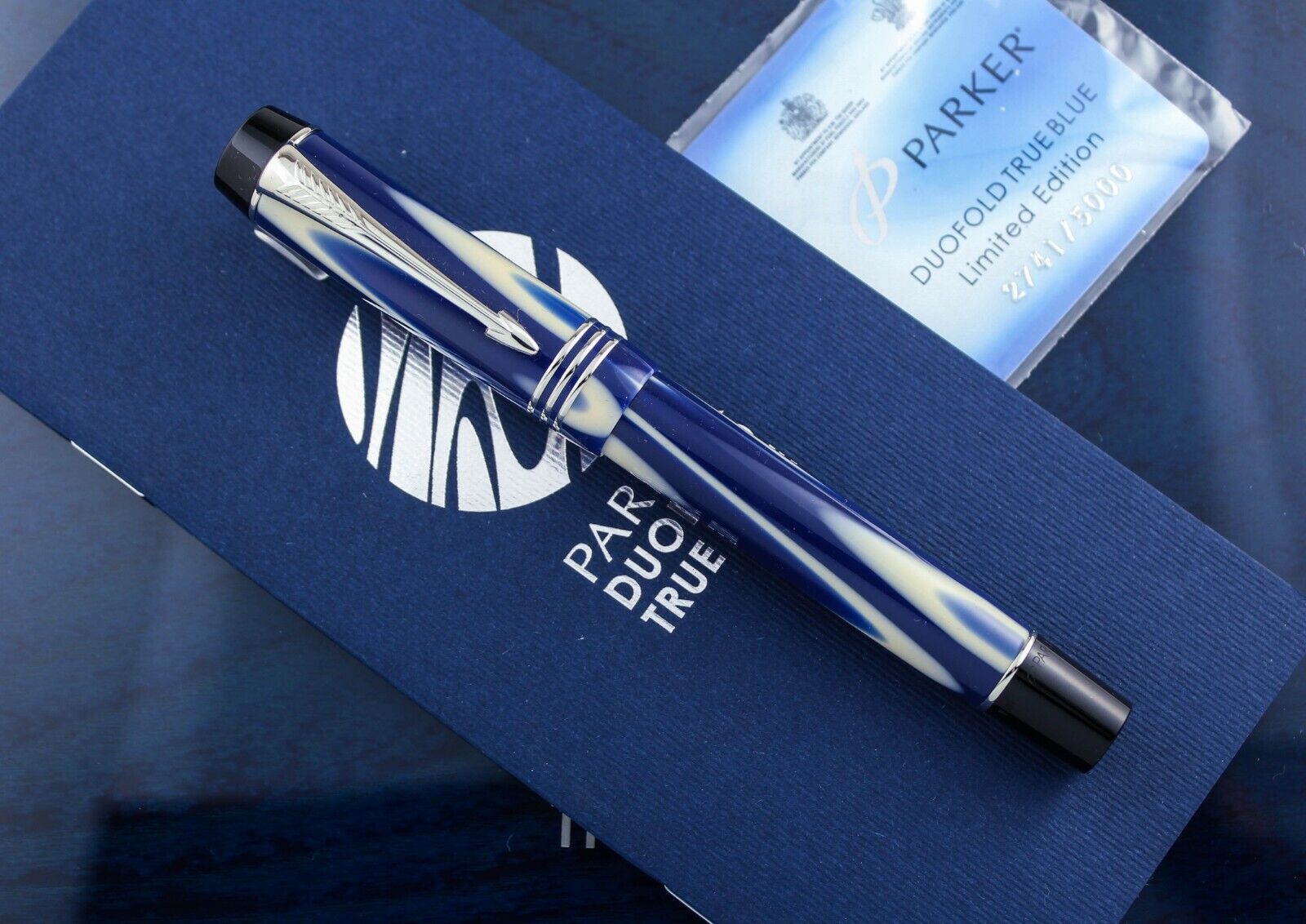 Parker Duofold True Blue Limited Edition Fountain Pen Parker Duofold True Blue Limited Edition Fountain Pen