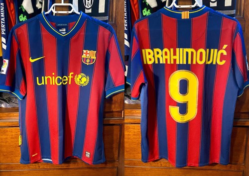 FC Barcelona Ibrahimović 9番シャツ 2009-10 FC Barcelona home jersey (#9 IBRAHIMOVIĆ) - S • RB