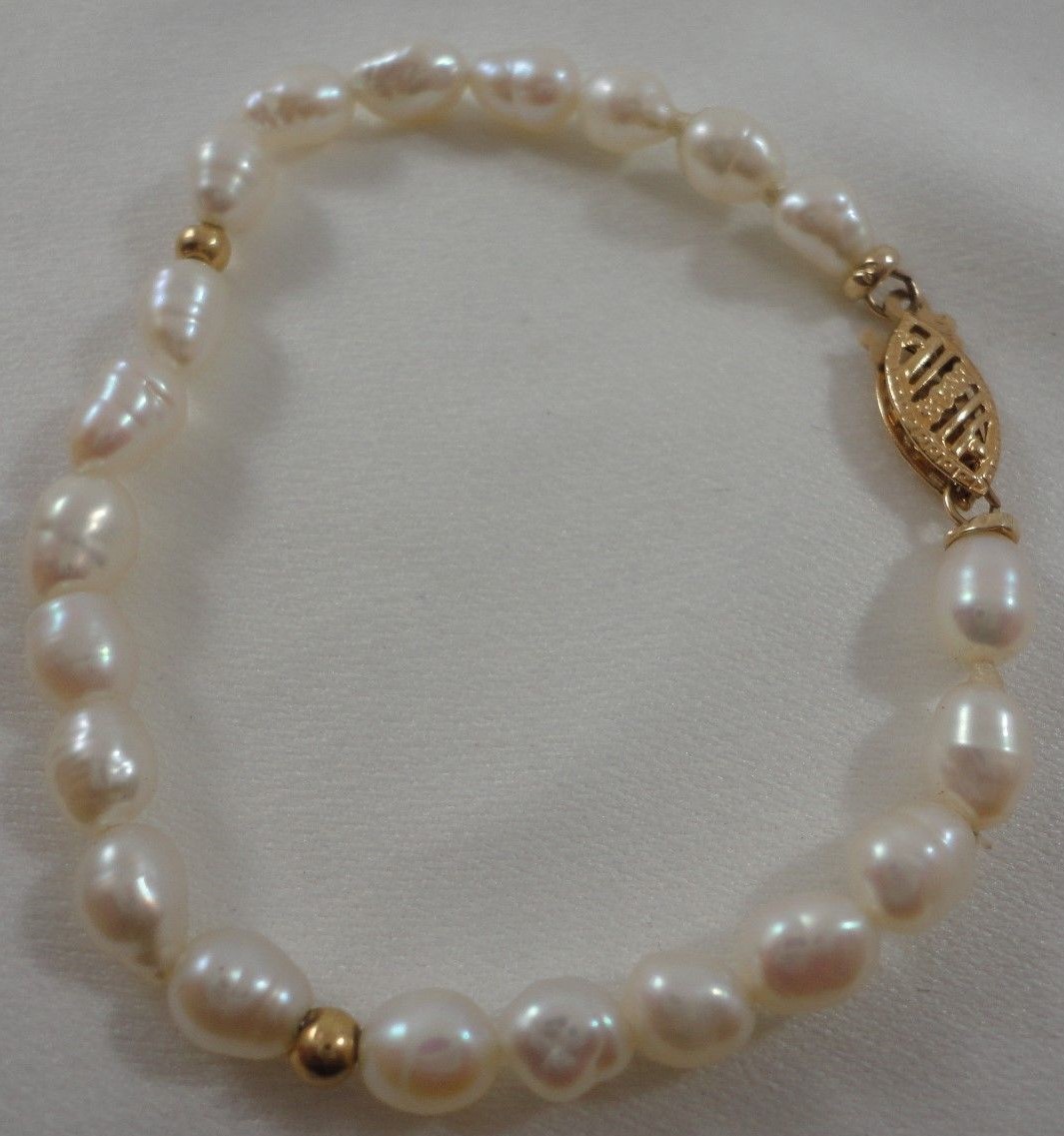 14K Yellow Gold Clasp Pearl Bracelet 6