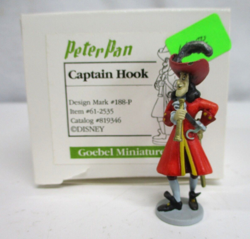 Disney Goebel Miniatures 1992 Captain Hook from Peter Pan series collectible