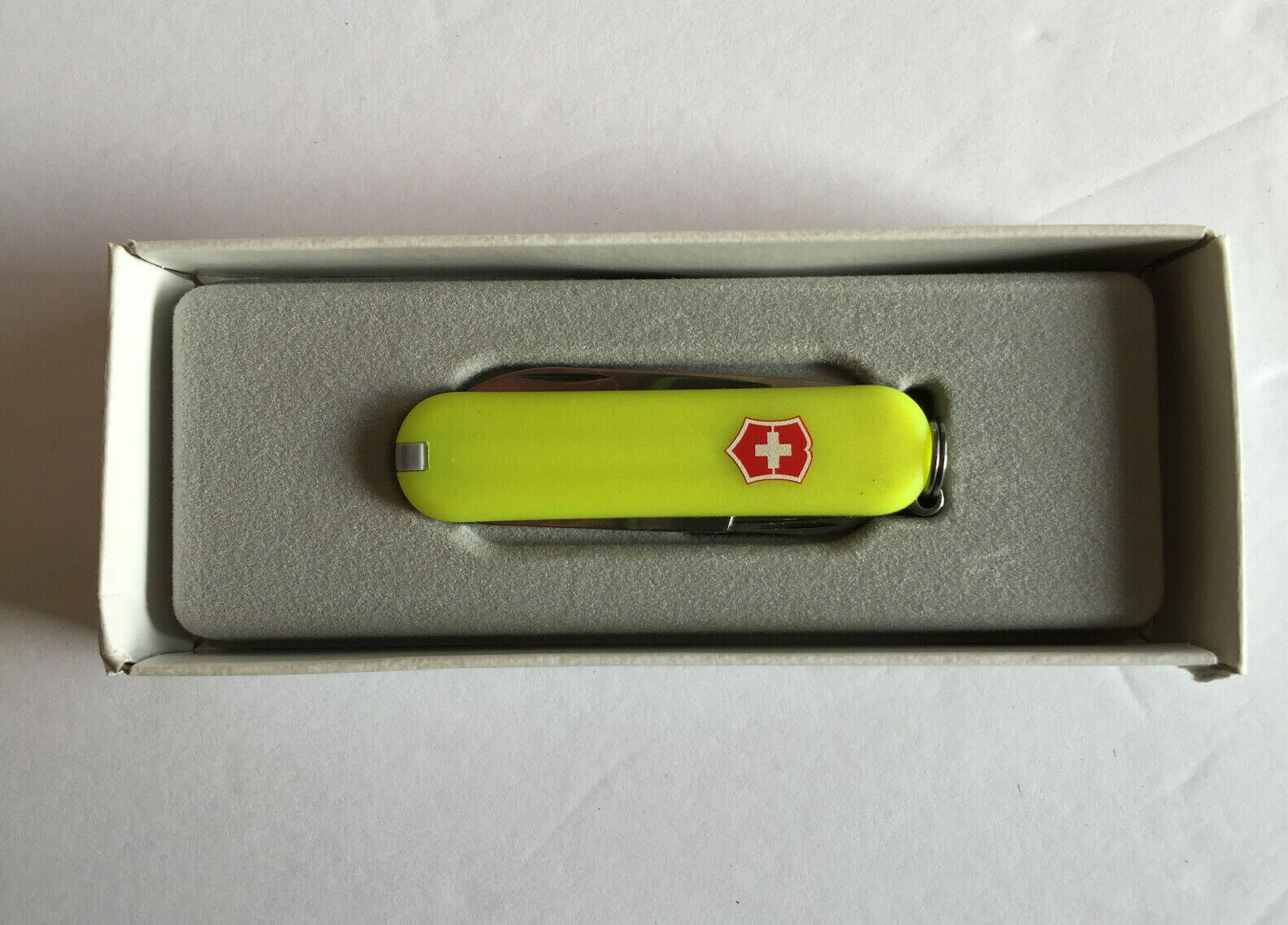 VICTORINOX KNIFE  STAY-GLO