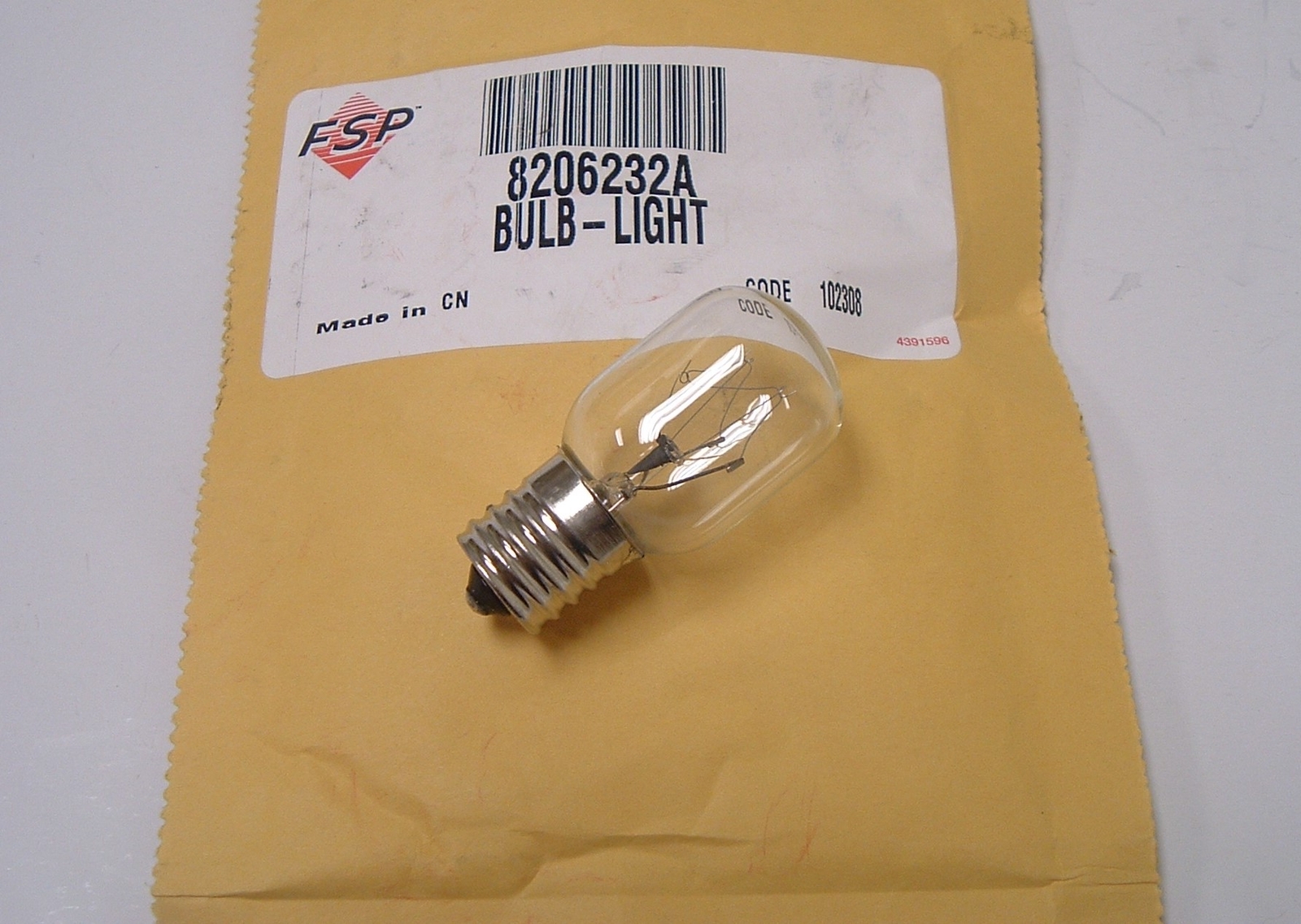 Whirlpool Microwave Light Bulb 8206232A 8206232 NEW OEM