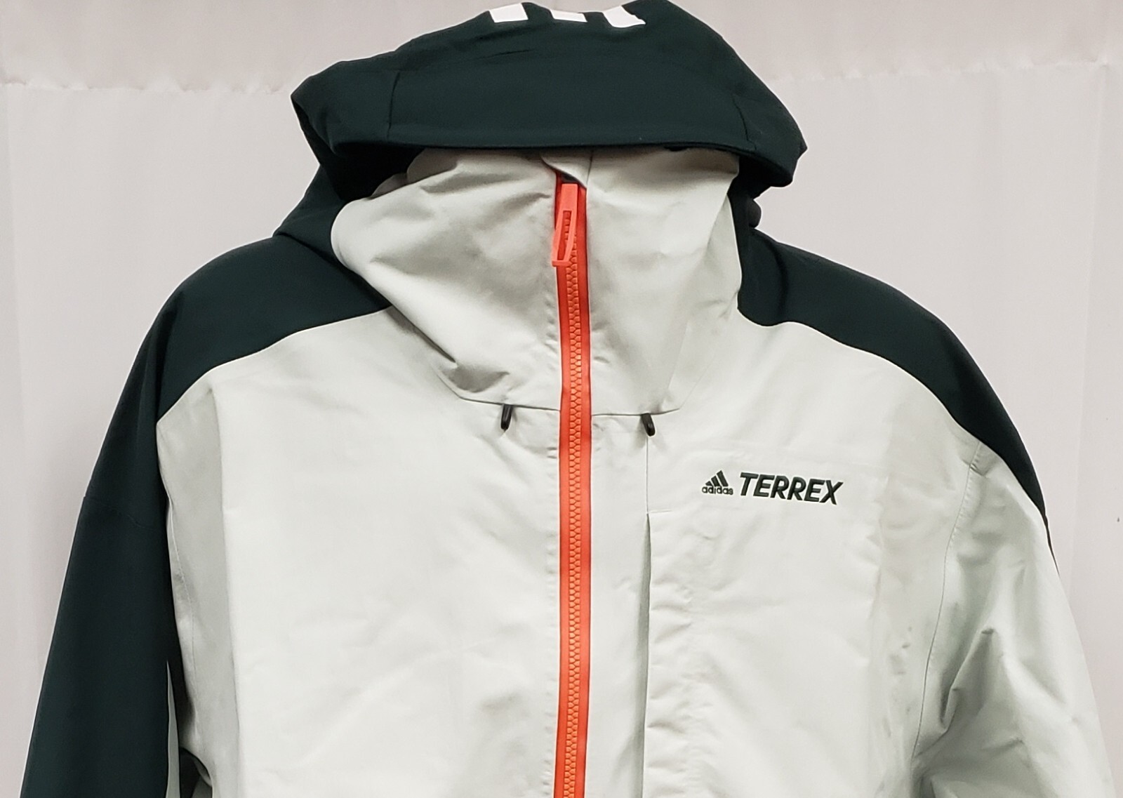 Pre-owned Adidas Originals Brand Men's Adidas Terrex Hooded Snow Jacket- 2xl In Shadow Green