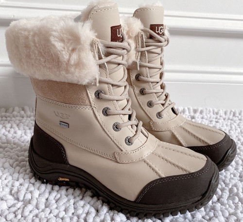 Pre-owned Ugg Womens Adirondack Ii Waterproof Leather/suede Lace-up Boot Us 7/38 Sand In Beige