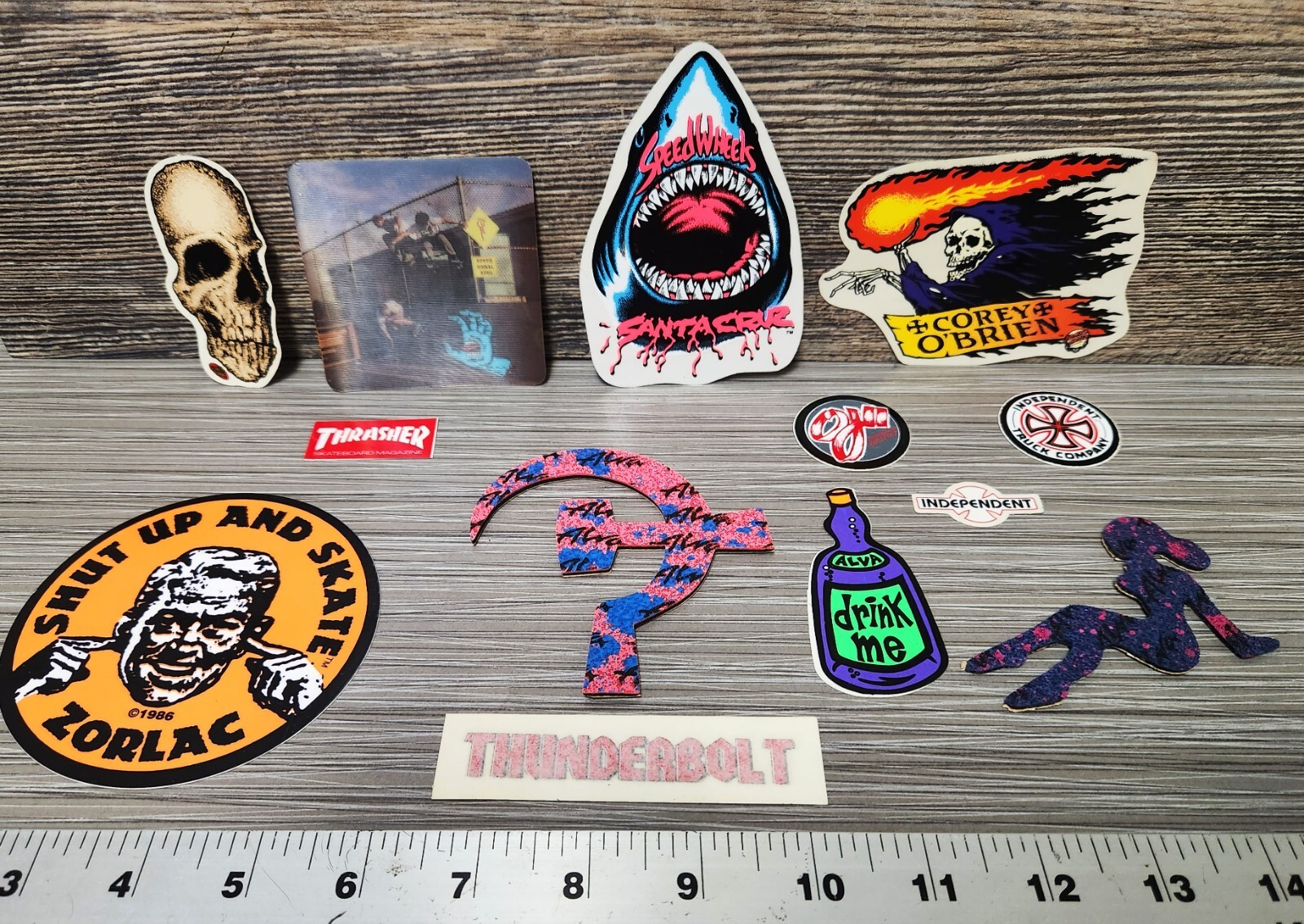 Santa Cruz Alva Thrasher Independent + Vintage Skateboard 13