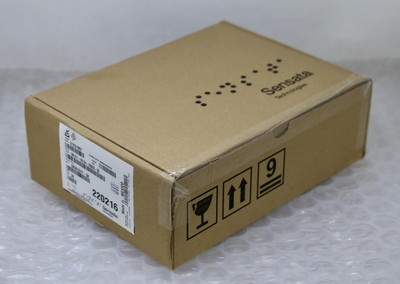 (Lot of 36) *NEW* AIRPAX LMLK1-1RLS4-29928-30 - 30 Amp Bullet Circuit Breakers