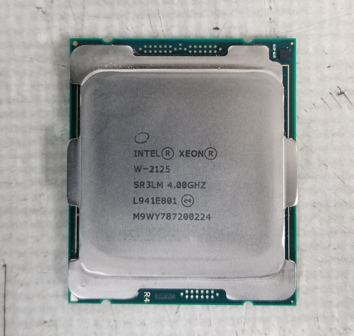 インテルIntel Xeon W-3235 12コアCPU Intel Xeon w-3235 QS qqvt 3.3ghz 12 Core 180w lga3647 CPU