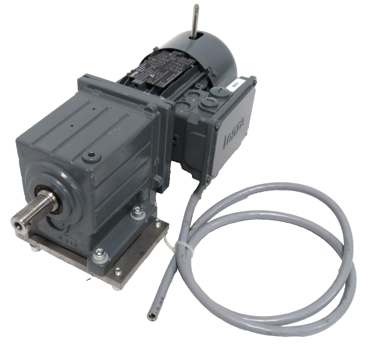 NEW LENZE GST04-2M-VBR-063C42 GEARMOTOR 230/400V GST042MVBR063C42 NEW LENZE GST04-2M-VBR-063C42 GEARMOTOR 230/400V GST042MVBR063C42