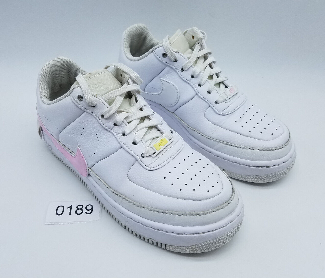 靴 NIKE AIR FORCE 1 JESTER XX Nike Air Force 1 Jester XX White Black (Women's) - AO1220
