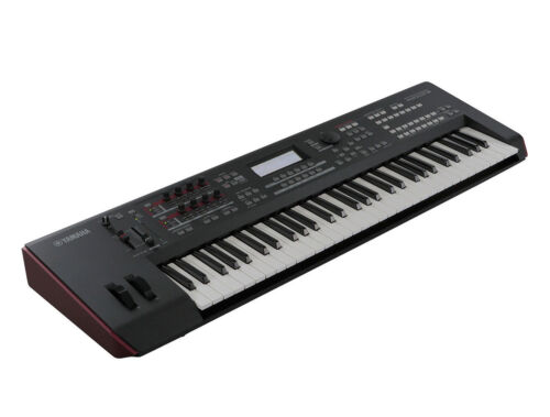 Yamaha MOTIF6 61-Key Keyboard Synthesizer Used with Power Yamaha MOTIF6 61-Key Keyboard Synthesizer Used with Power
