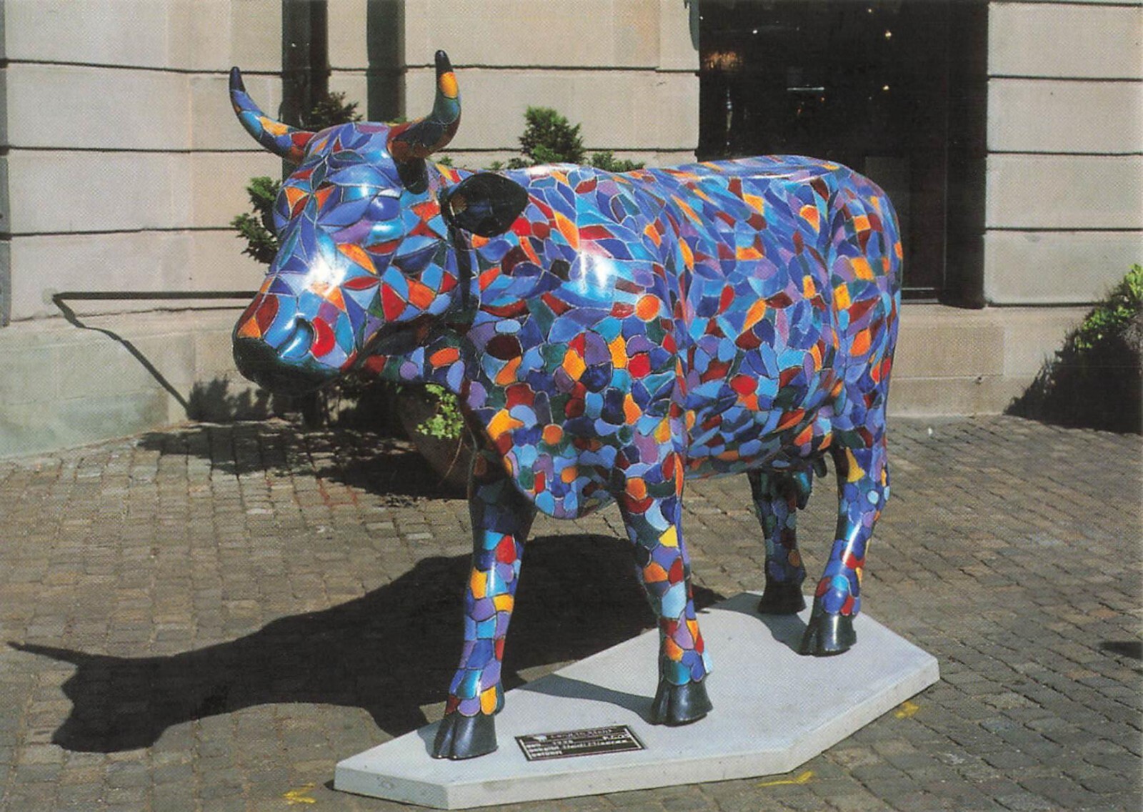 pc12410 postcard Colorful Cow Parade Zurich Motto Sommer