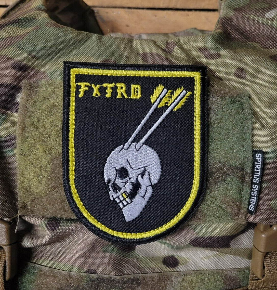 フランス国防省 航空宇宙軍 空軍 ブリーフケース/書類入れ スタースクリーム アンコール復刻 フランス国防省 航空宇宙軍