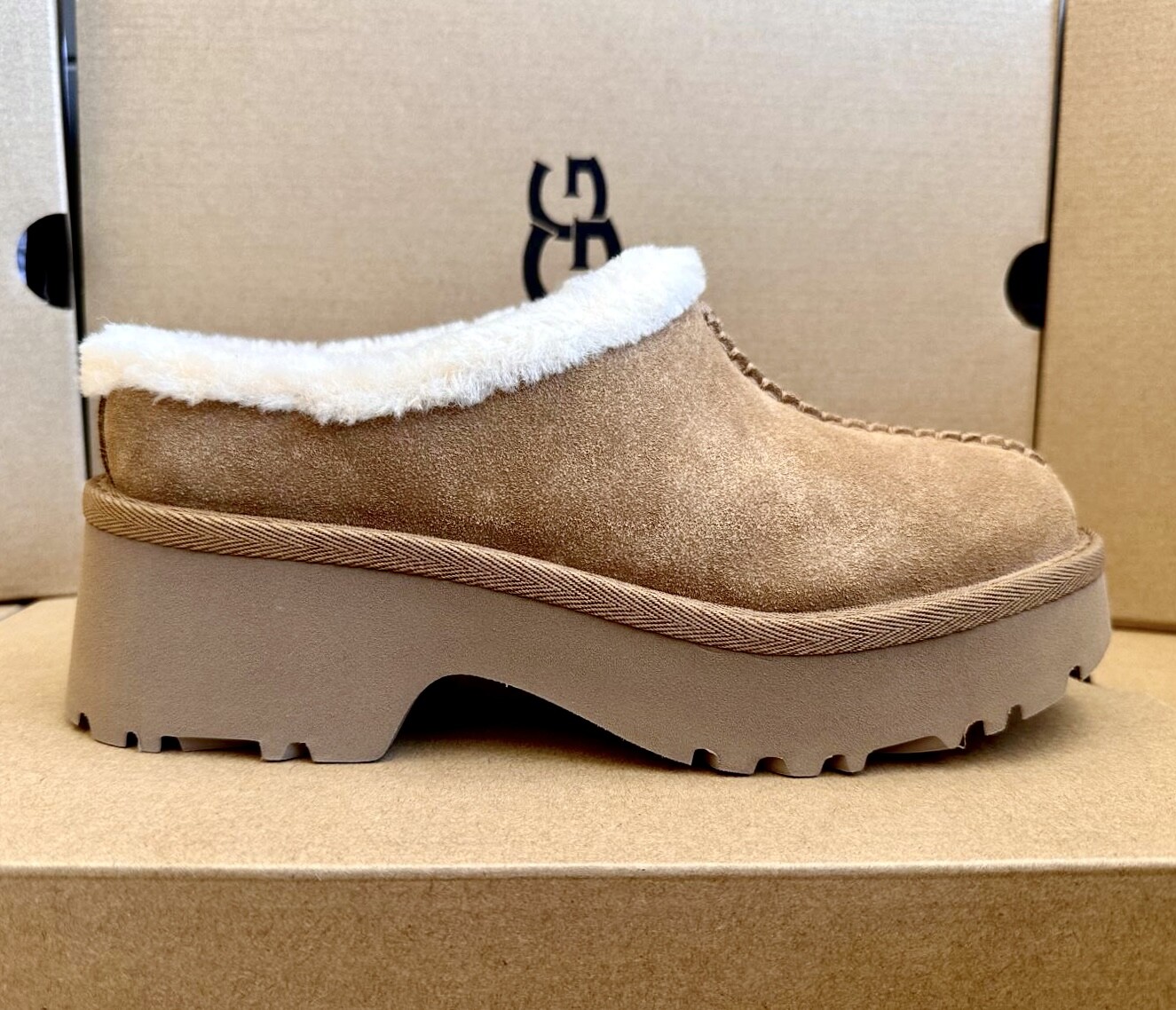 UGG W BLISS STUDDED BLING 6.5 モカシン