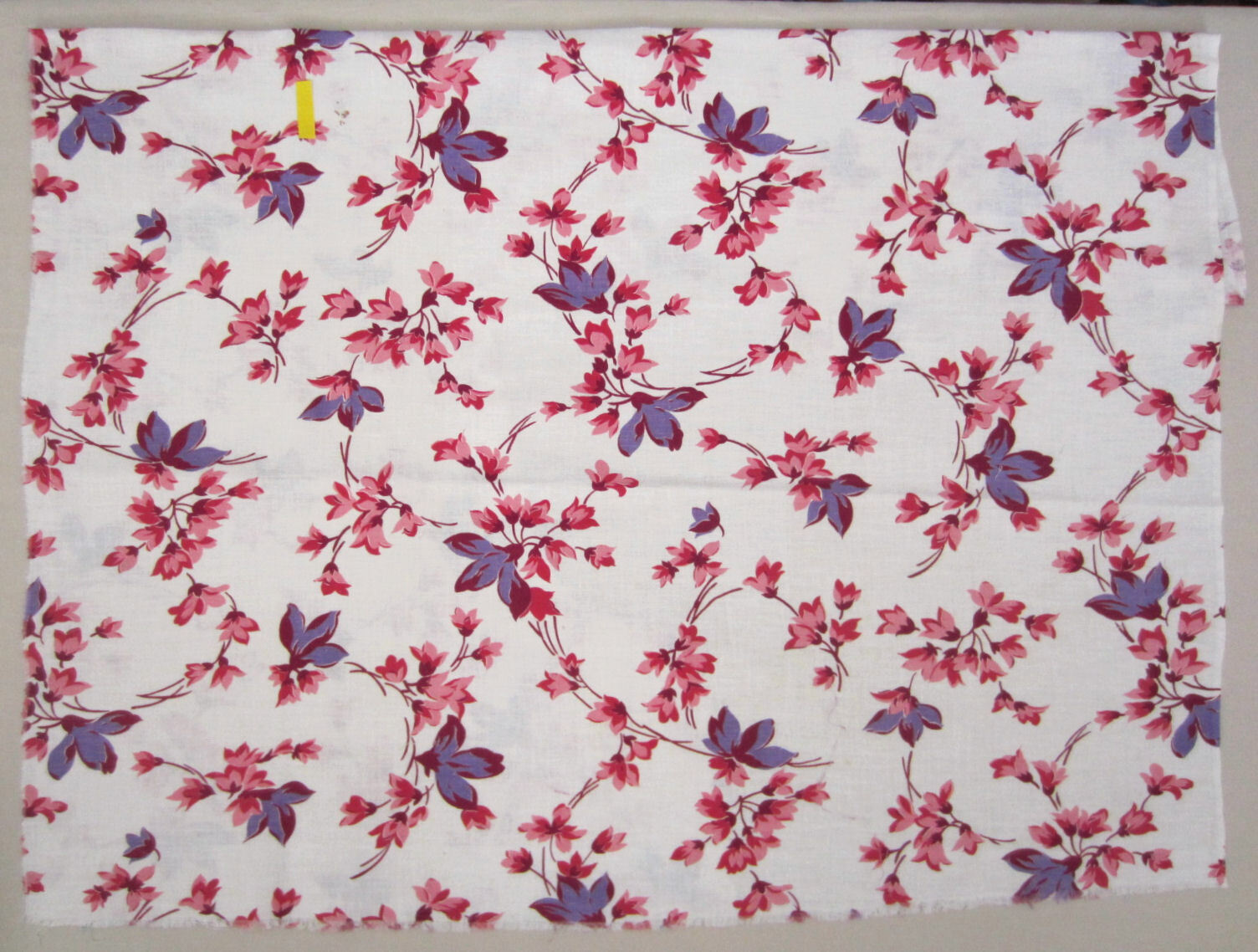 3/4 Sack Vtg feedsack Cotton Fabric Violet Pink Rose Wine Floral
