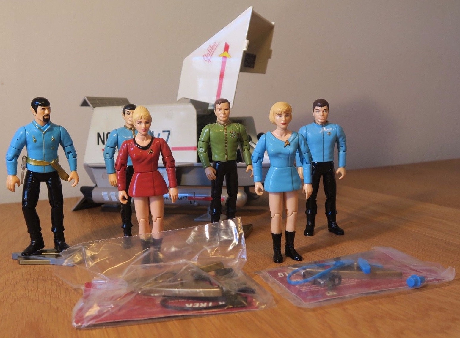 Vintage 90s Classic Star Trek Playmates Toy Action Figure Lot