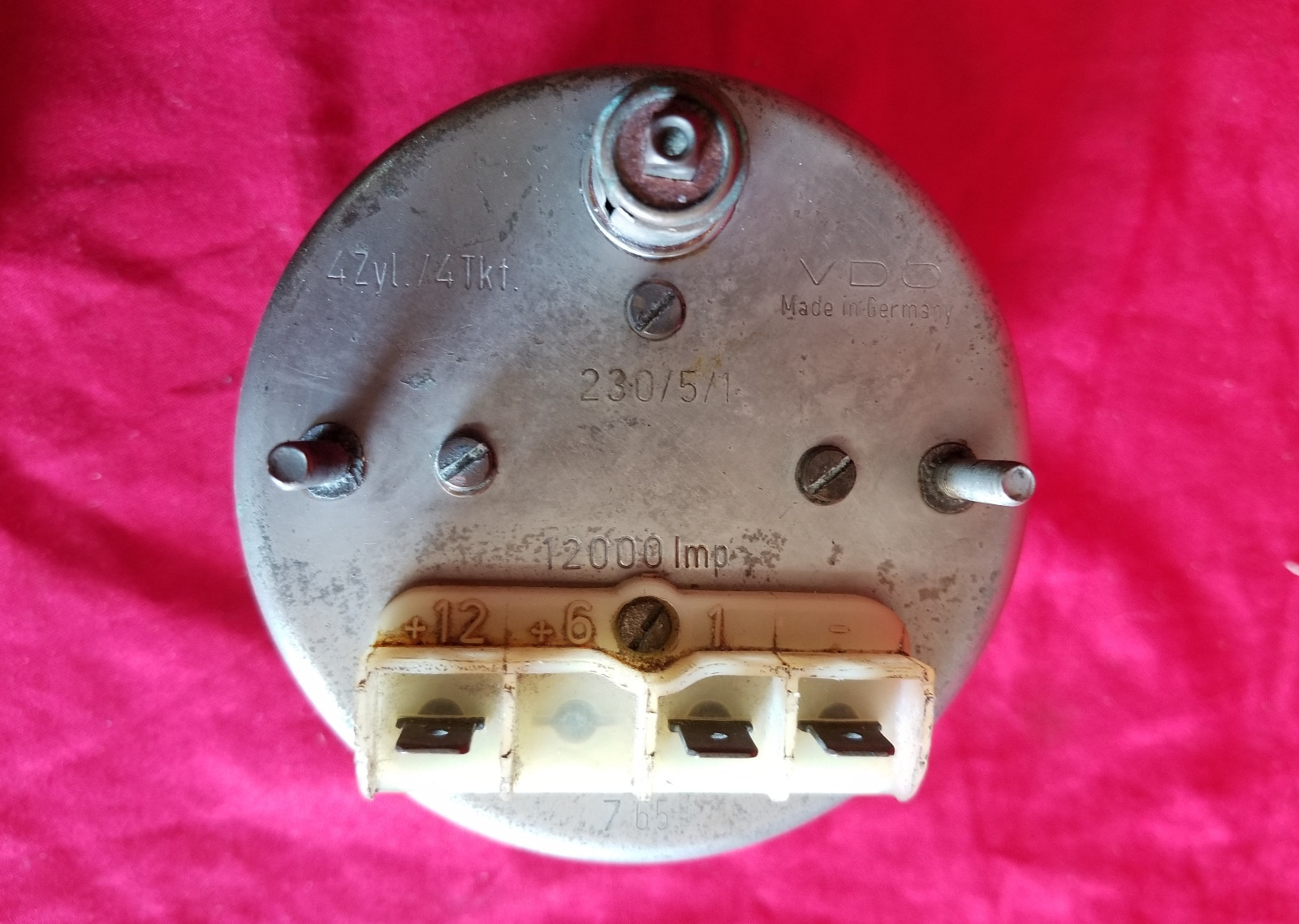 Tachometer Tach marine VDO OTA x100 RPM vintage Penta Volvo 230/5/1