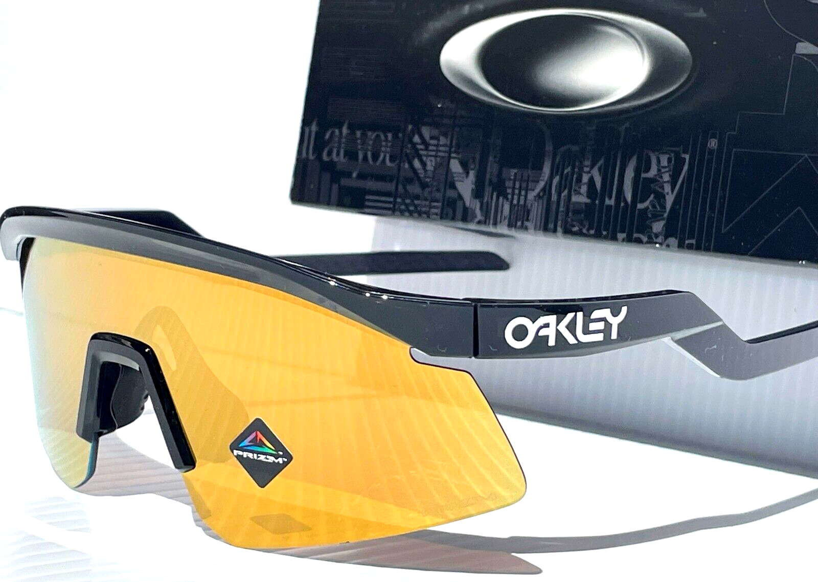 NEW Oakley HYDRA Polished Black Frame PRIZM Gold Lens NEW Oakley HYDRA Polished Black Frame PRIZM Gold Lens